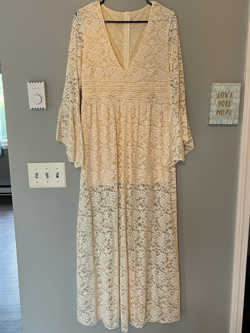 SHEIN Cream Lace V-Neck Maxi Dress